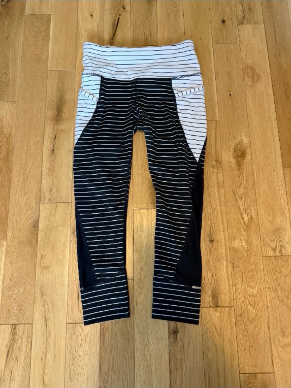 Athleta Stripe Relay Capri